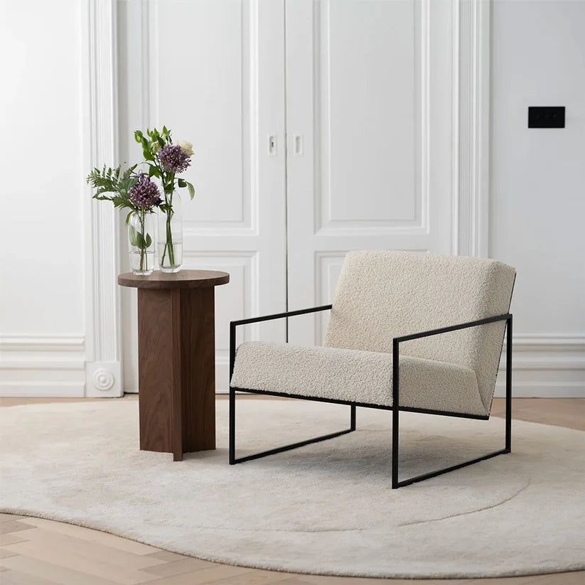 DROP - Chaise & Fauteuil pour Salon Séjours, minimaliste et raffinée