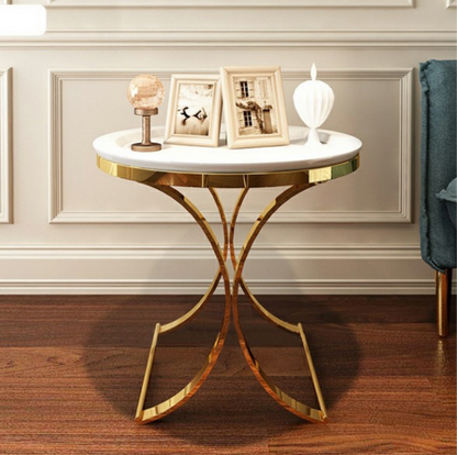 WOLLY TABLE